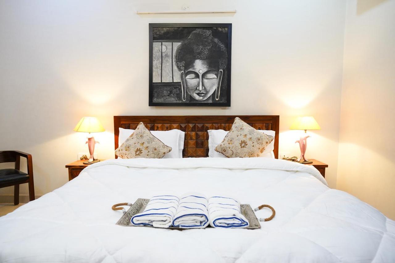 Lime Tree Luxurious 3Bhk Serviced Apartment Near Medanta Gurgaon Exterior photo